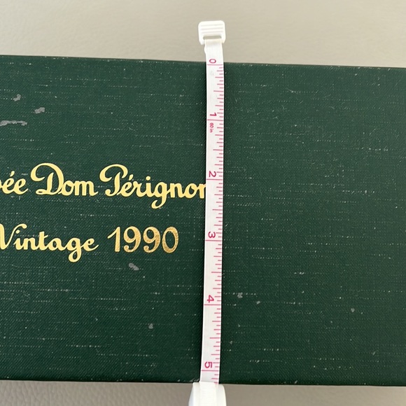 Vintage 1990 Dom Perignon Champagne Gift Box with pamphlet - Picture 3 of 8